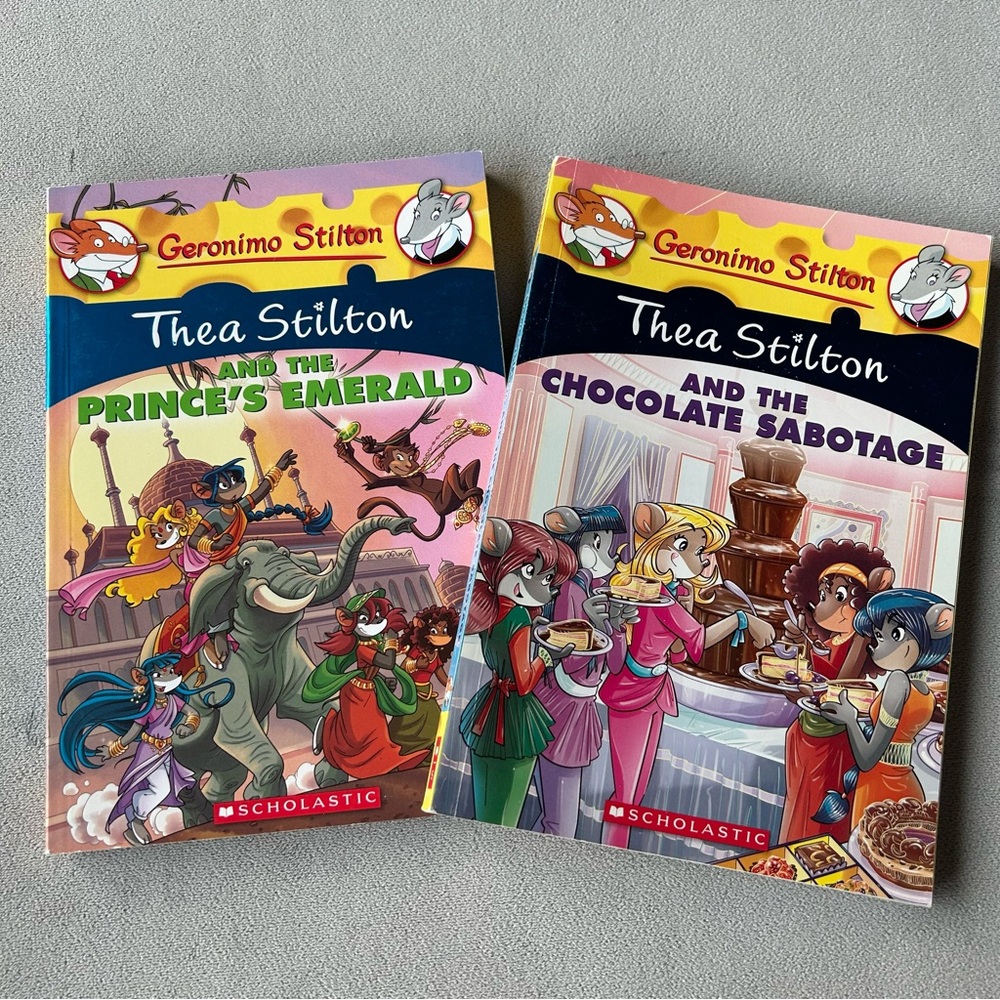 Set of 2 ~ Thea Stilton ~ Paperback